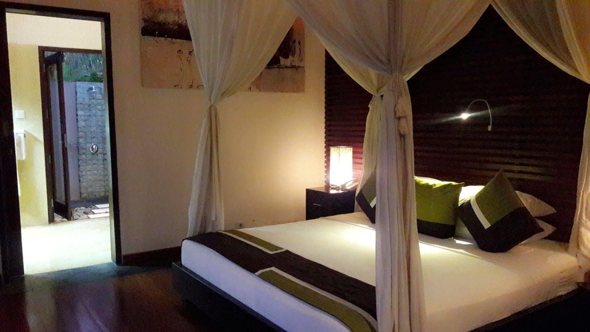 Villa Sasoon 1, 100 Mt To Beach Candi Dasa  Ngoại thất bức ảnh
